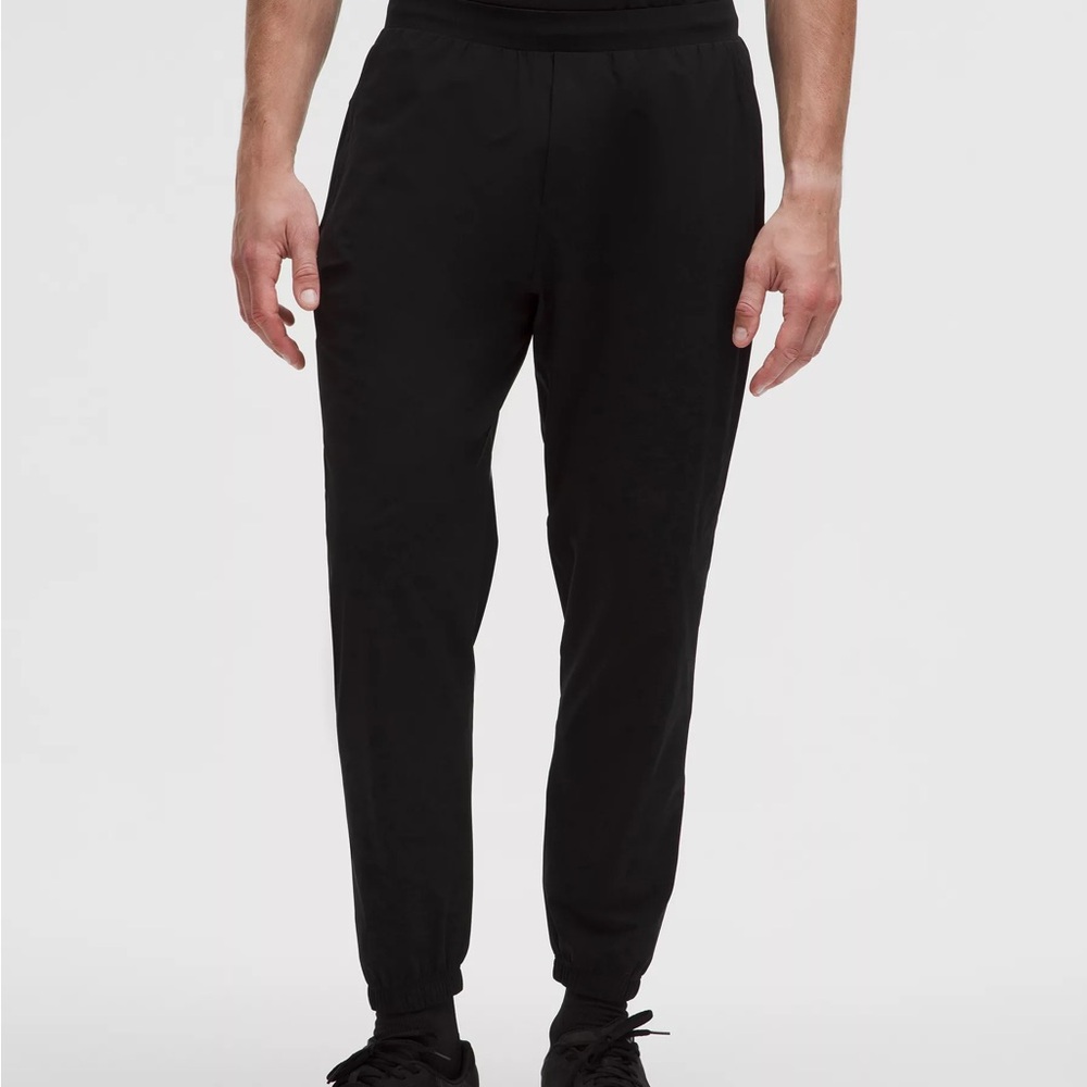 Lululemon Men’s Joggers